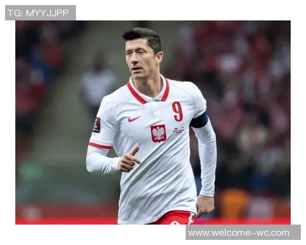 莱万遭遇重伤左大腿肌肉撕裂预计缺阵四到六周